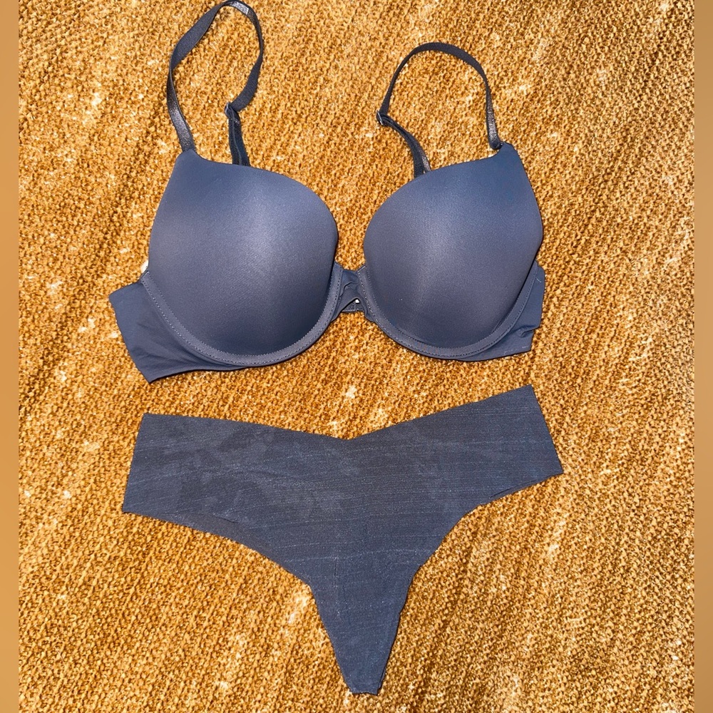 Comfy Grey Victoria’s Secret 34C Bra and matching panty